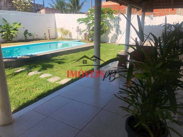 Casa para Venda em Conde - 2