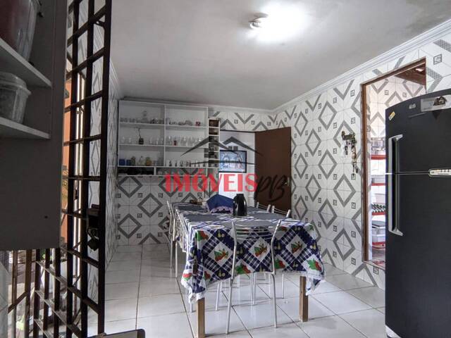 Casa para Venda em Conde - 2