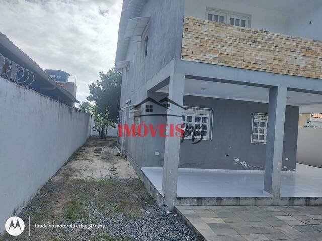 Casa para Venda em Conde - 2