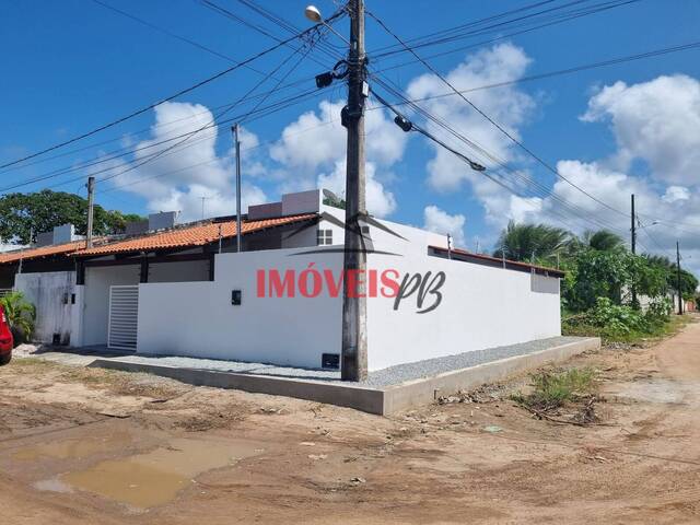 #1077 - Casa para Venda em Conde - PB - 2
