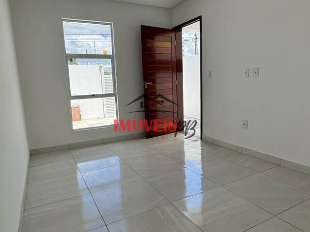 #1143 - Casa para Venda em João Pessoa - PB